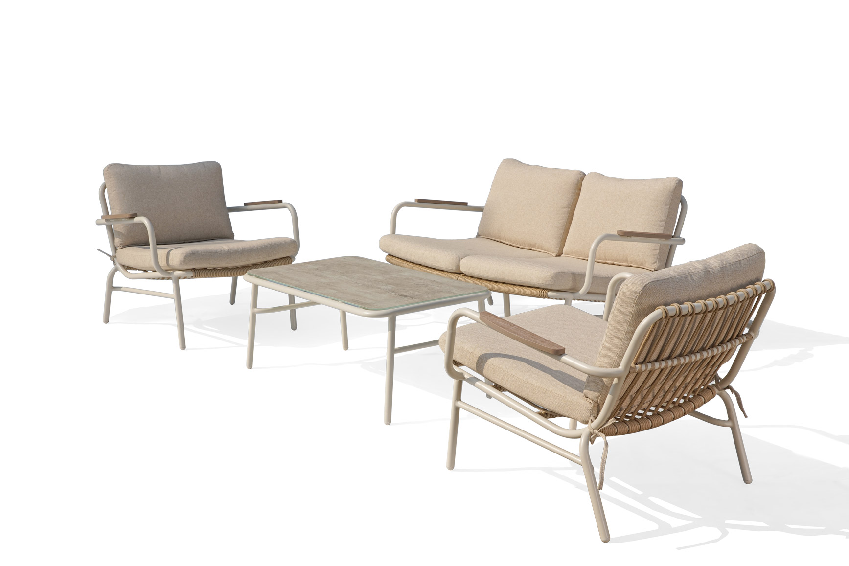 44295-cherishoutfoor-chair-set-s1- Handwoven coarse round rattan with a natural appearance