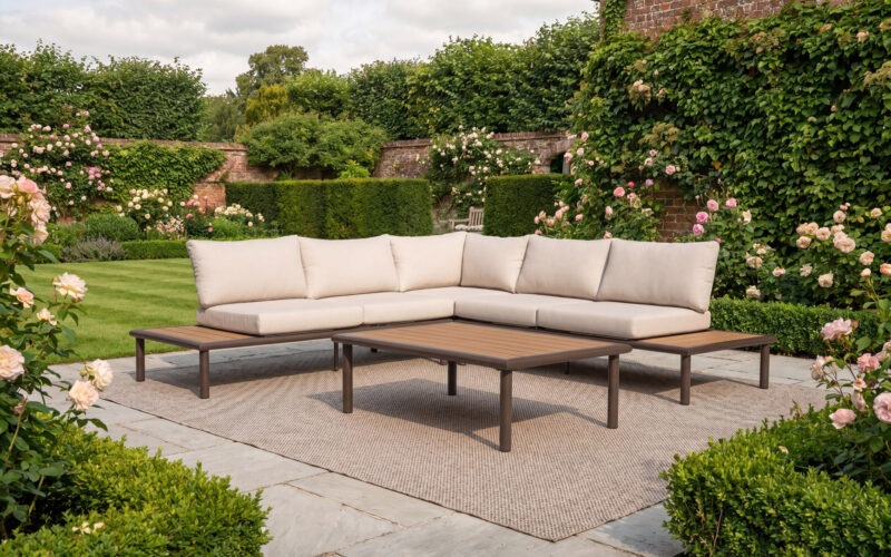 51660 outdoor modular sofa set with integrated polywood side table for modern garden lounge